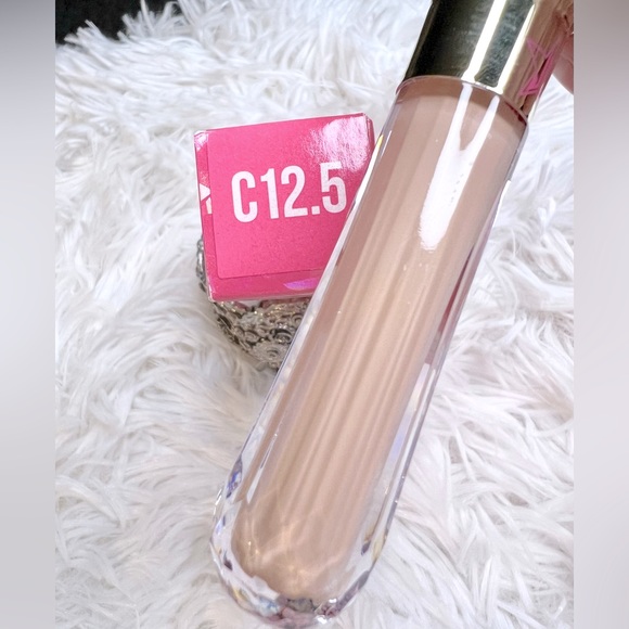 Jeffree Star Magic Star Concealer C12.5 - Picture 5 of 11